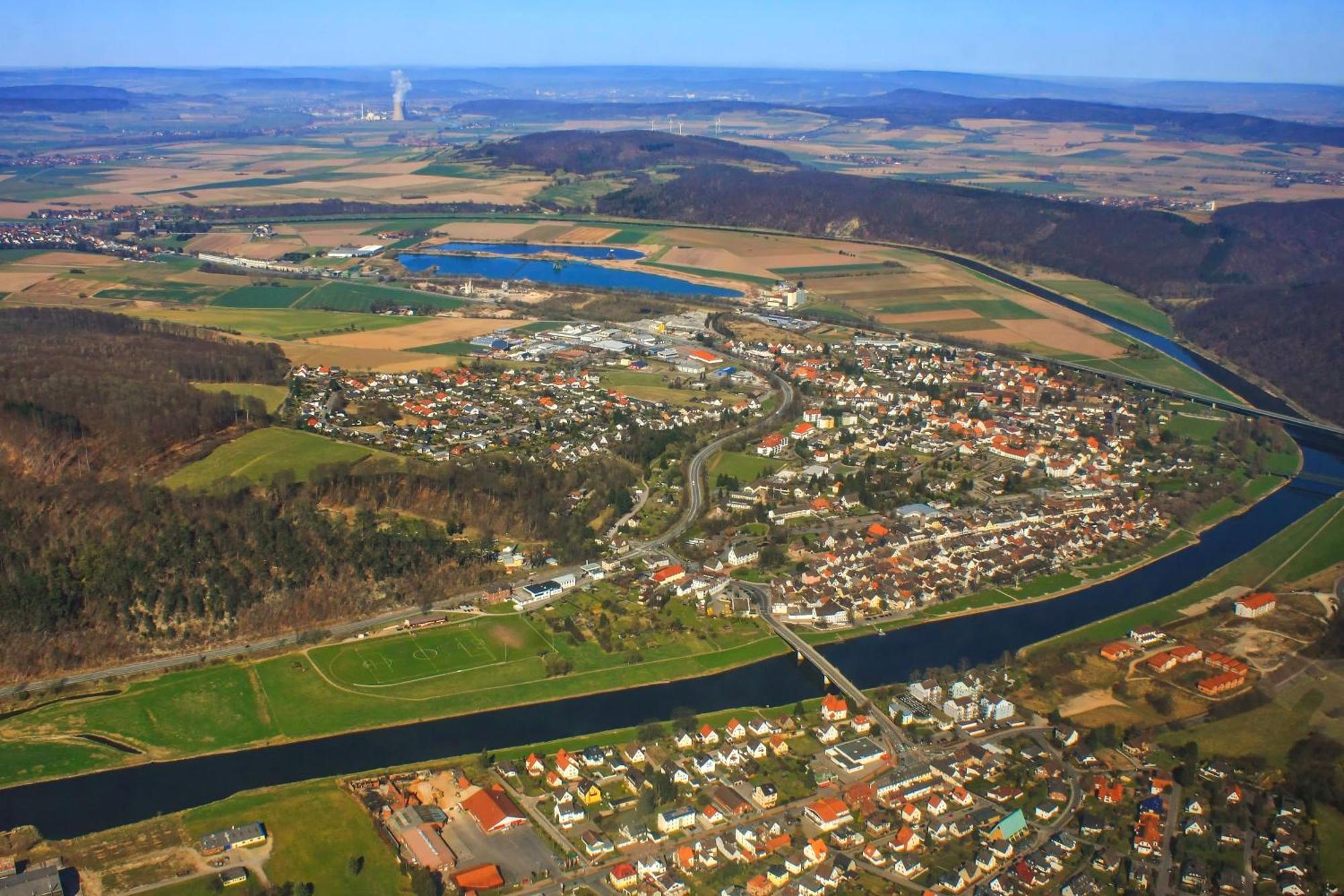 Ferienwohnungen Am Weserstrand ボーデンヴェルダー エクステリア 写真